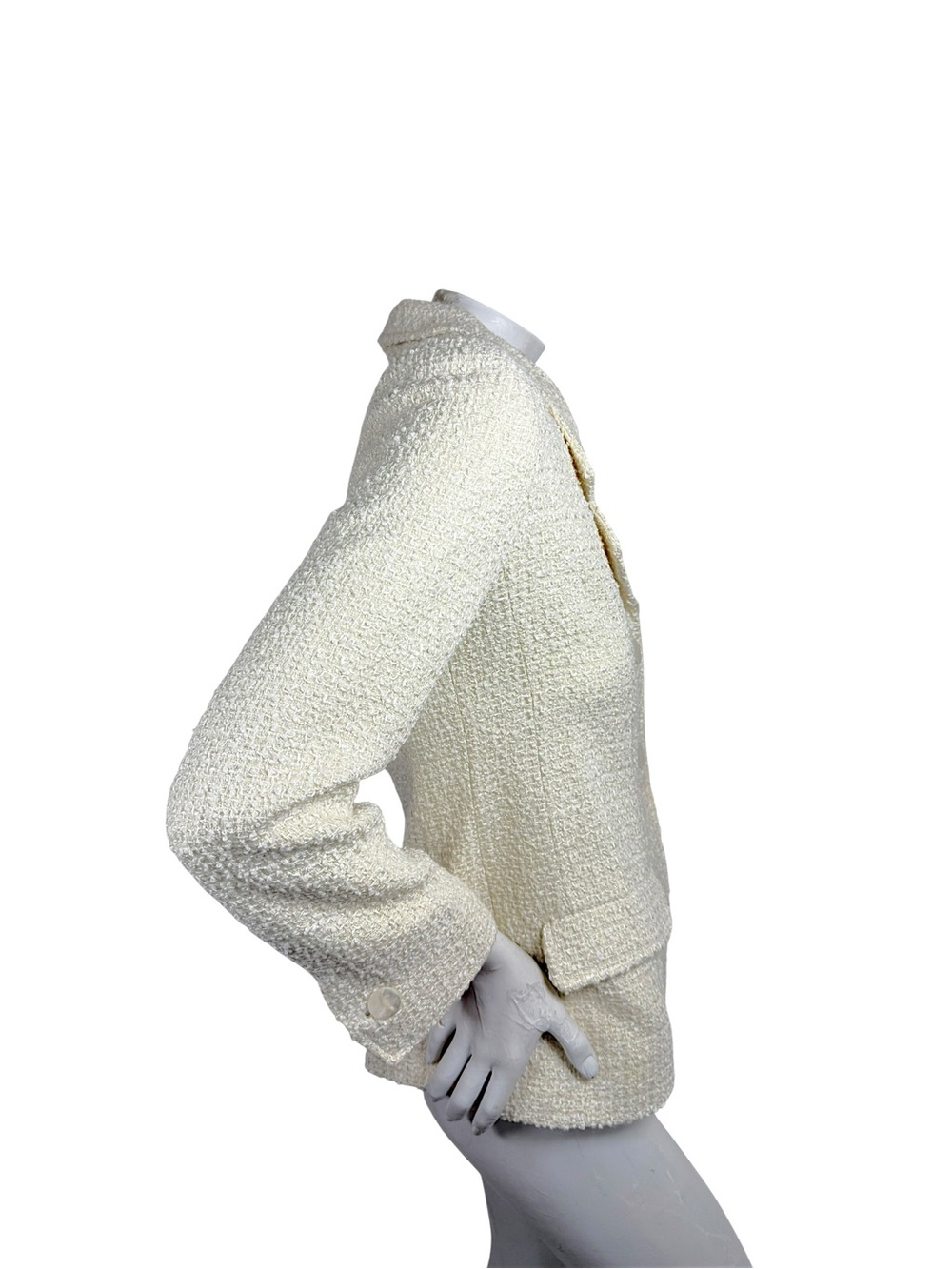 Vintage Chanel Boutique Ivory Boucl Blazer Cc Buttons View 3
